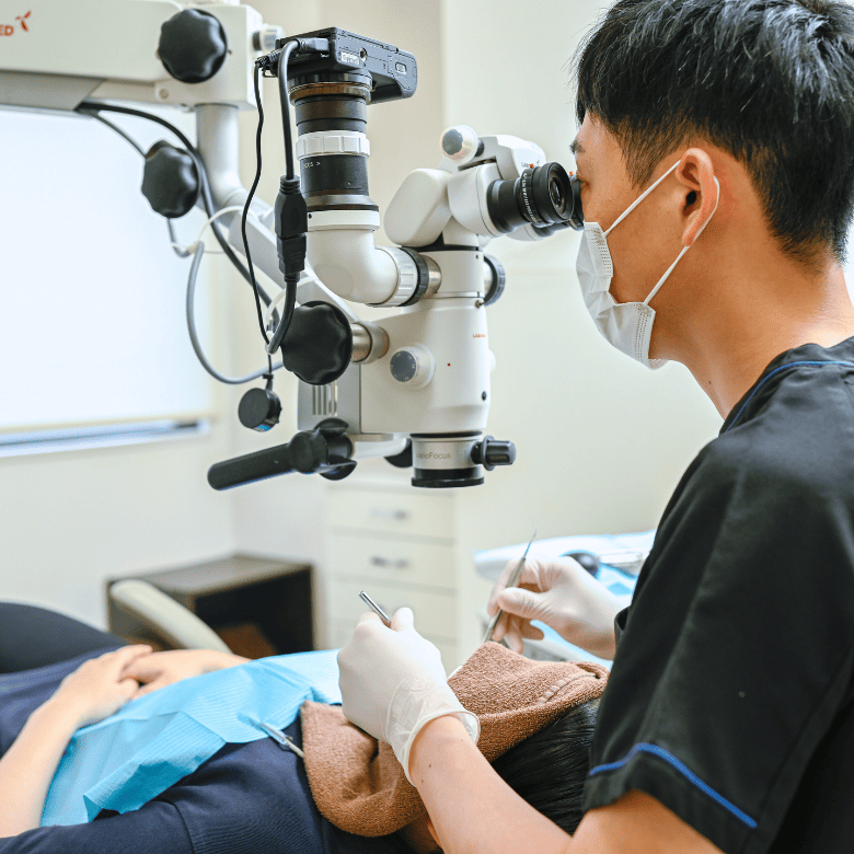 難症例も認定医も|やくし歯科